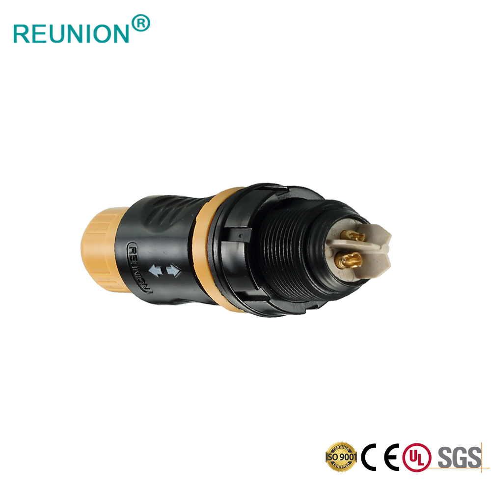 3Pin Power Connectors from REUNION Connectors using for Medical Applications