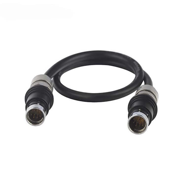  8 pin shielded cable and connector circular power coupler in Reunion Connectors