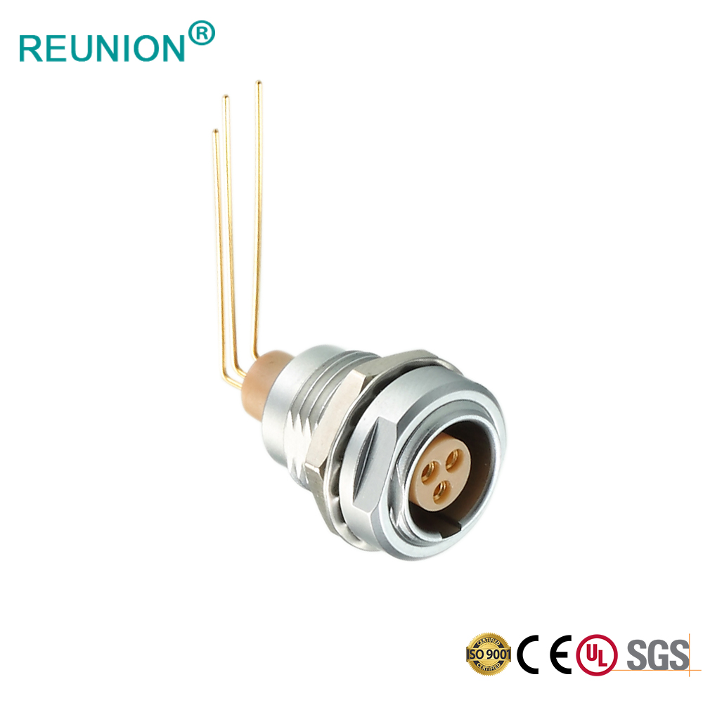 Shenzhen factory hot sell cheap price 4 poles PCB type female circular connector metal couplers